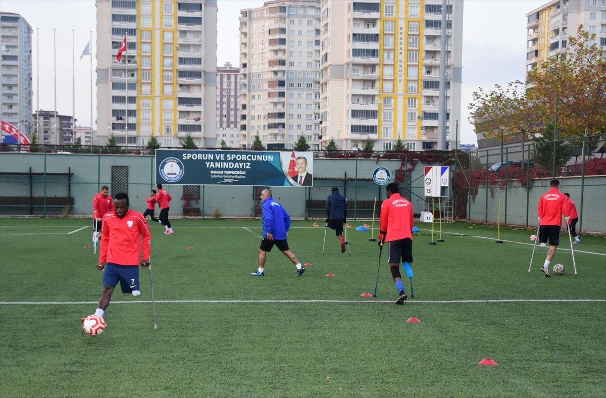 Şahinbey Belediyespor Avrupa Ampute Futbol Şampiyonlar Ligi'nde şampiyon oldu