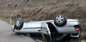 Beypazarı'nda takla atan otomobilde 5 kişi yaralandı
