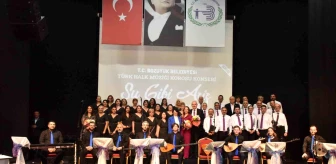 Bozüyük Belediyesi Türk Halk Müziği Korosu 'Su Gibi Aziz' Konseriyle İlgi Odağı Oldu
