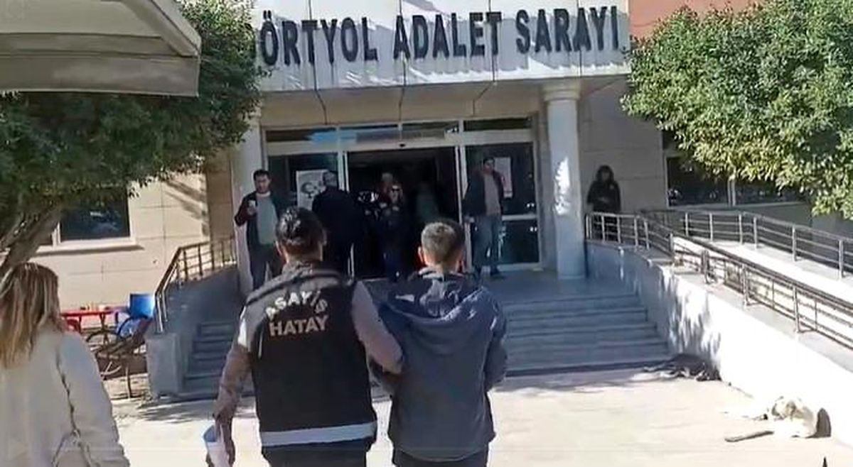 Hatay'da aranan 2 hükümlü tutuklandı