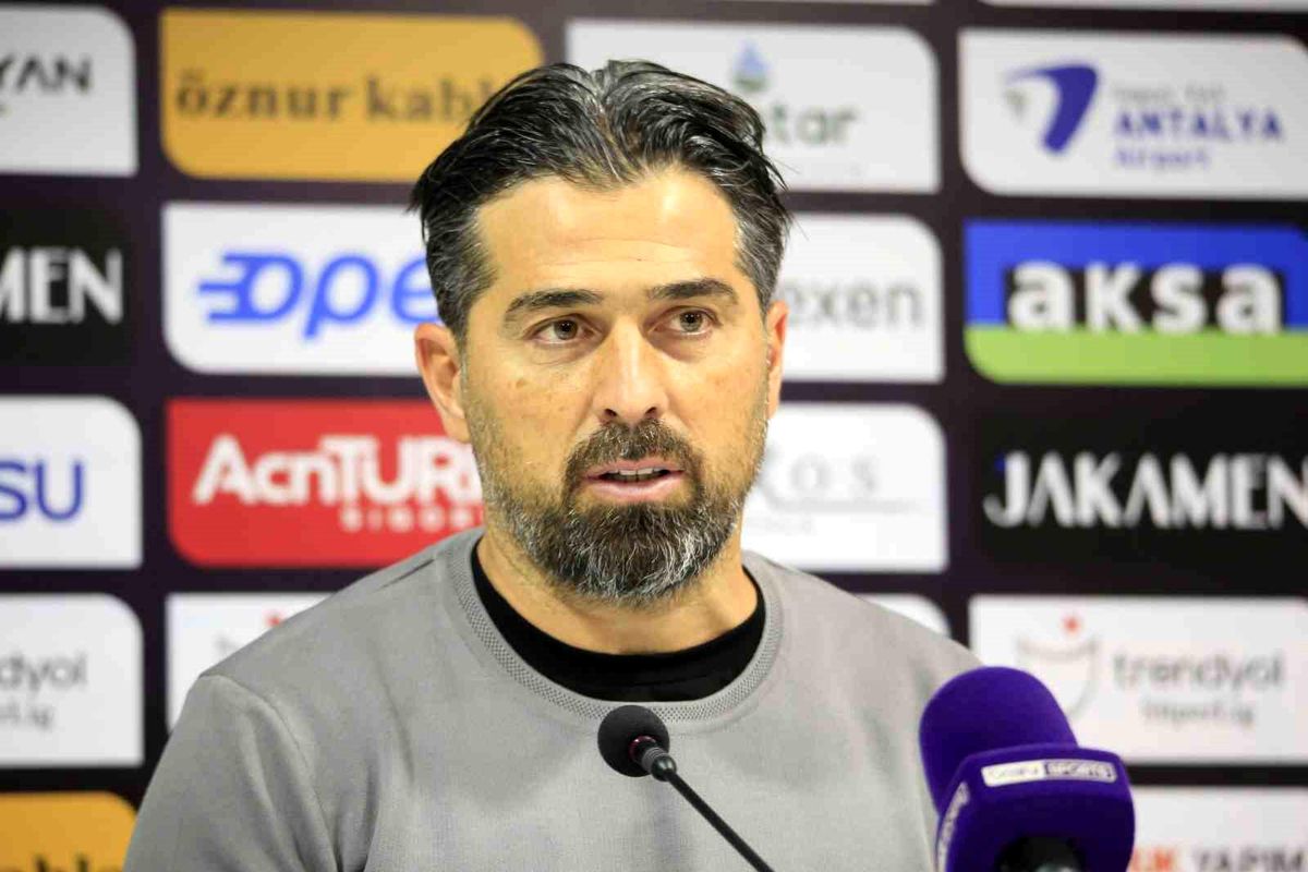 Çaykur Rizespor Antalyaspor ile berabere kaldı
