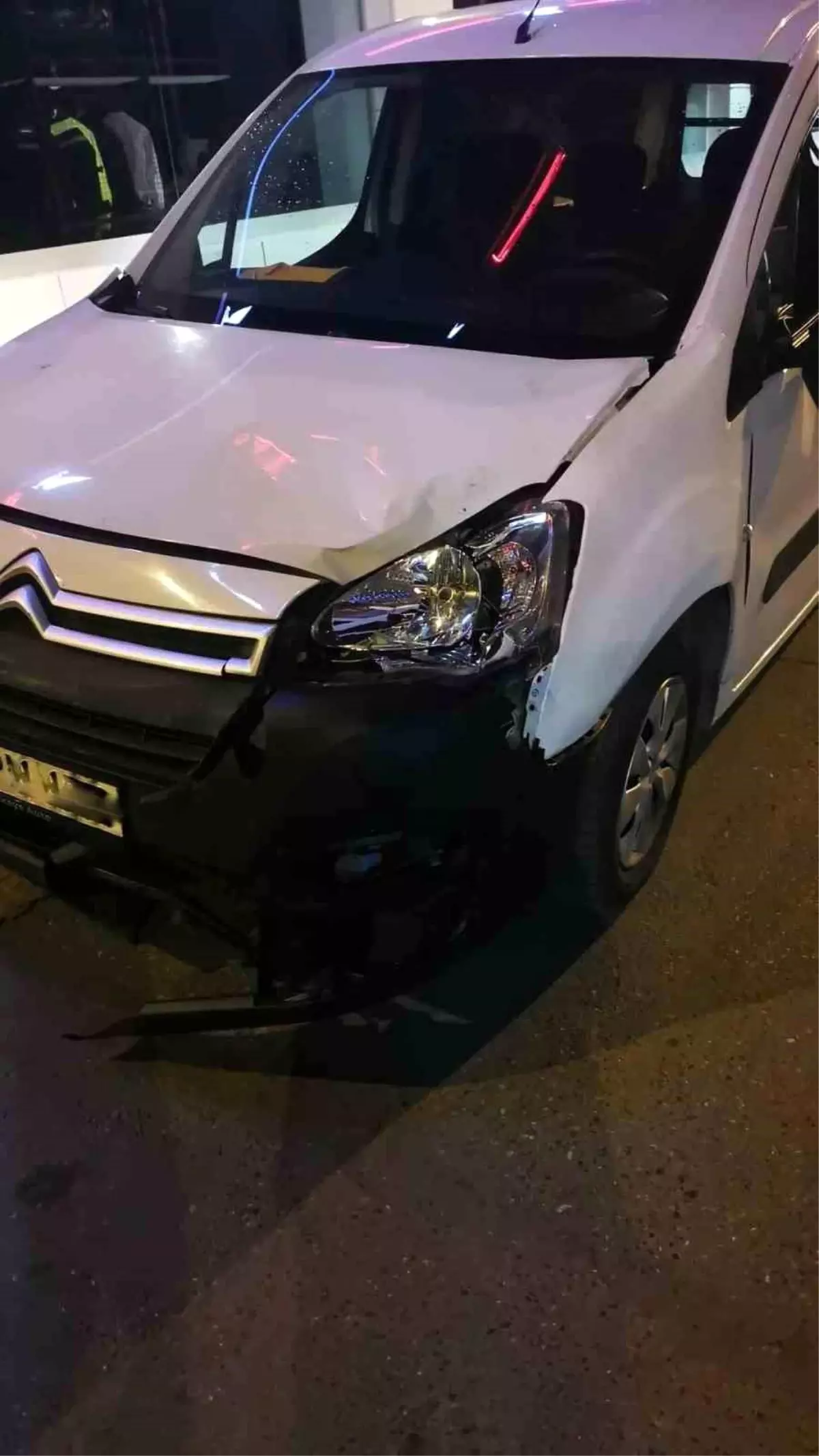 Ümraniye'de polis memuruna çarpıp kaçan sürücü yakalandı