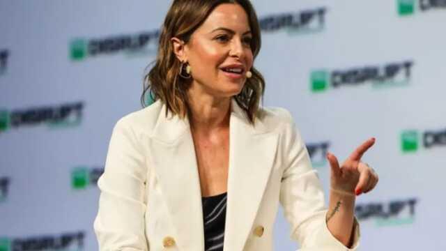 Ünlü futbolcuları dolandıran banka müdürü Seçil Erzan'ın kasasından altın çıktı