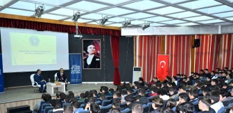 Bursa Büyükşehir Belediye Başkanı Alinur Aktaş, Mesleki Teknik Anadolu Lisesi öğrencileriyle buluştu