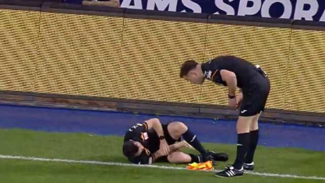 Bu hafta Süper Lig'de ikinci hakem sakatlığı! Devam edemedi! Bu hafta Süper Lig'de ikinci hakem sakatlığı! Devam edemedi!