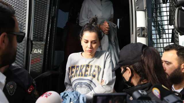 Cezaevi yönetimi, intihar etmek istediğini söyleyen Dilan Polat için geniş güvenlik önlemi aldı Cezaevi yönetimi, intihar etmek istediğini söyleyen Dilan Polat için geniş güvenlik önlemi aldı