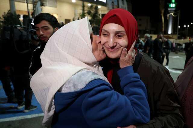 NATO Genel Sekreteri Stoltenberg: Gazze'deki insani aranın uzatılması için çağrı yapıyorum NATO Genel Sekreteri Stoltenberg: Gazze'deki insani aranın uzatılması için çağrı yapıyorum