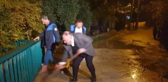 Kadirli'de Şiddetli Yağış Sonrası Savrun Çayı Taştı