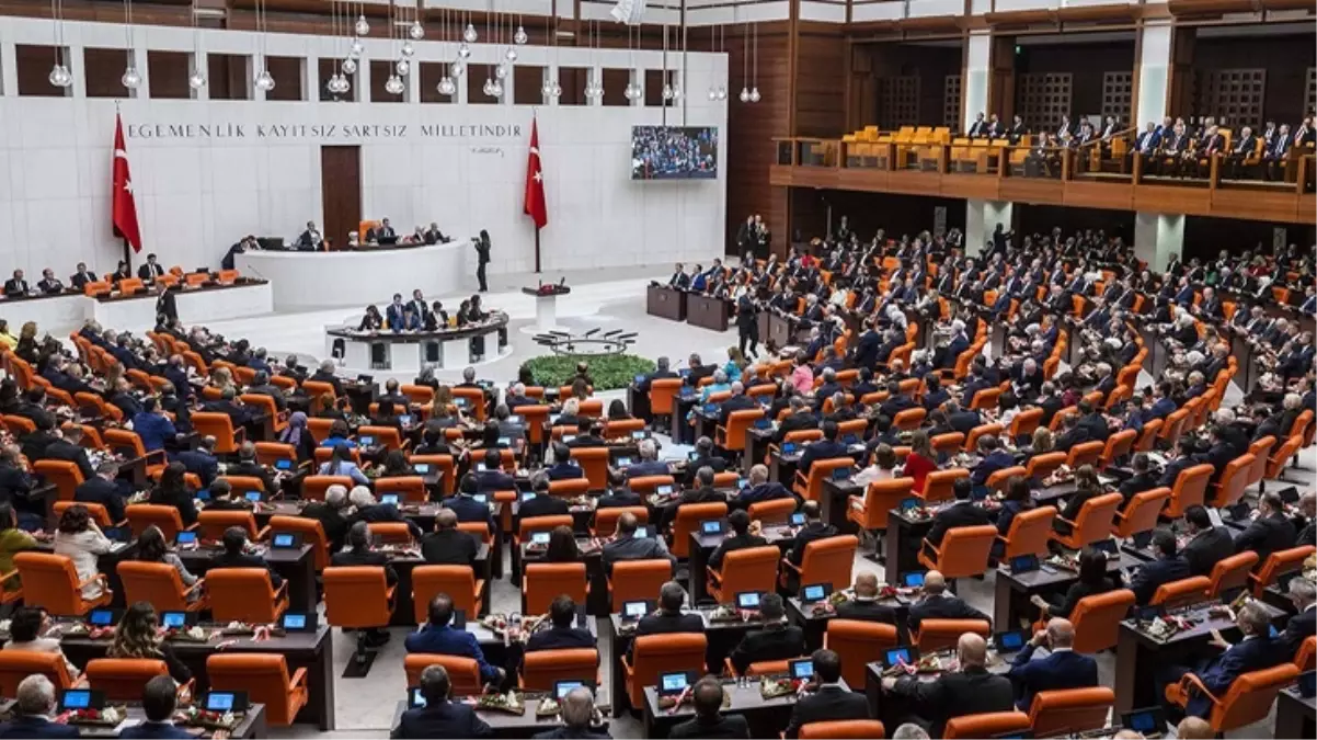 Teklif Meclis'e sunuldu! Çalışan emekli de 5 bin TL ikramiye alacak