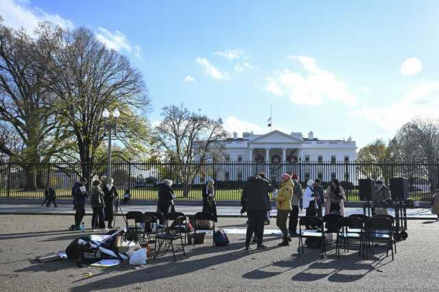 ABD'de bir grup oyuncu ve aktivist Gazze için Beyaz Saray önünde açlık grevi başlattı ABD'de bir grup oyuncu ve aktivist Gazze için Beyaz Saray önünde açlık grevi başlattı