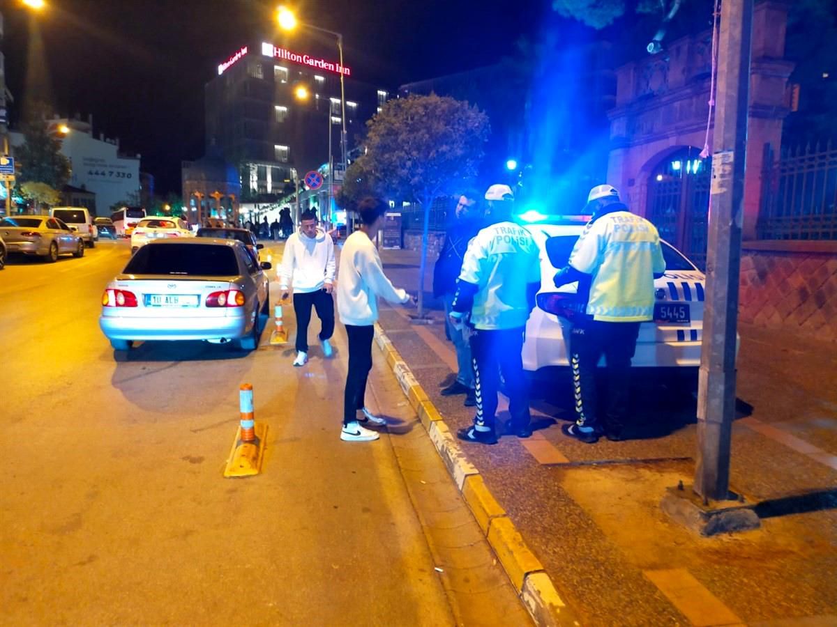 Balıkesir'de Alkol/Uyuşturucu Etkisiyle Araç Kullananlara Cezalar