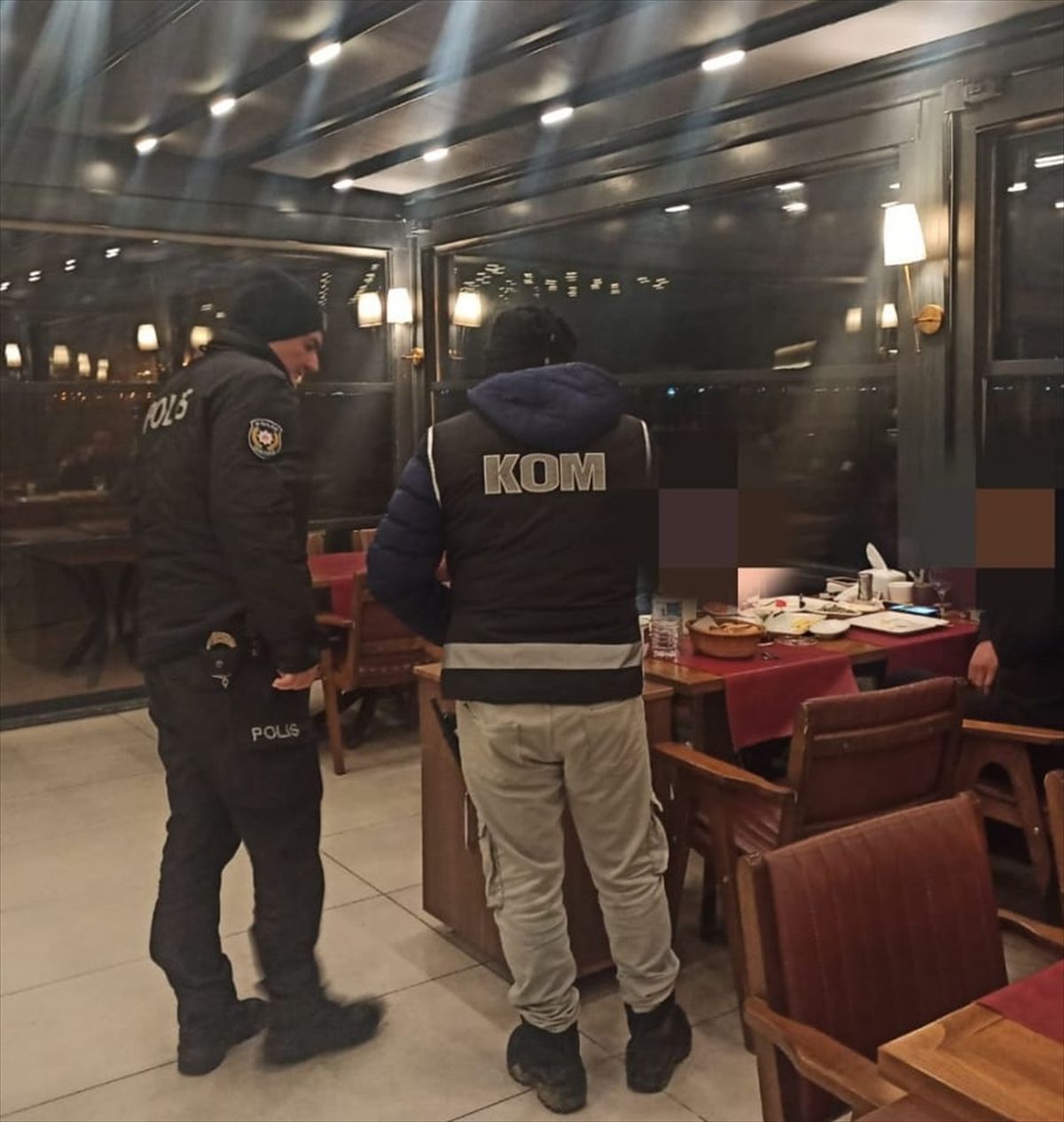 Sinop'ta umuma açık mekanlar ve eğlence merkezlerine denetim yapıldı