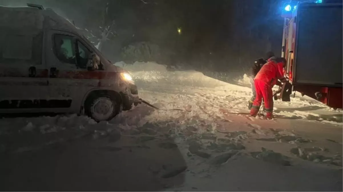 Ukrayna'yı kar fırtınası vurdu: 10 kişi hayatını kaybetti, 23 kişi yaralandı