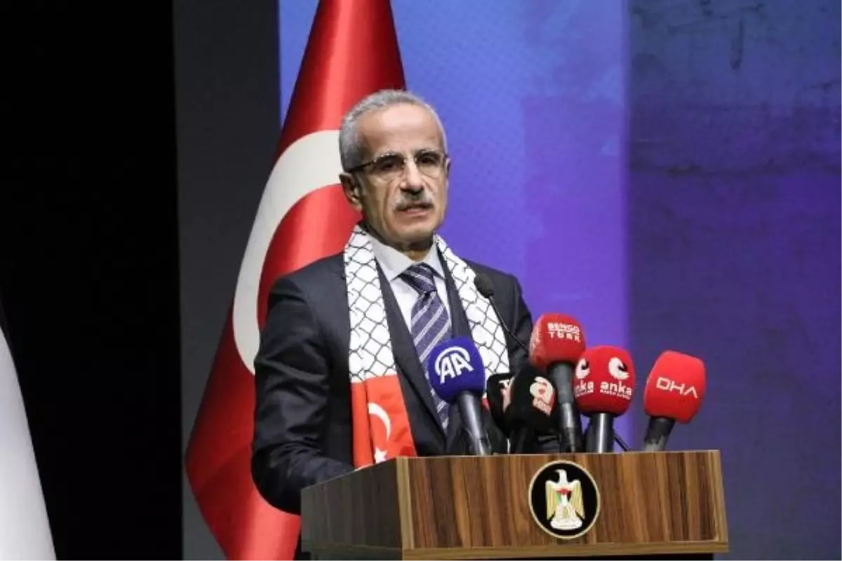 Ulaştırma Bakanı Gazze'ye Yardım Malzemeleri Ulaştırdıklarını Açıkladı