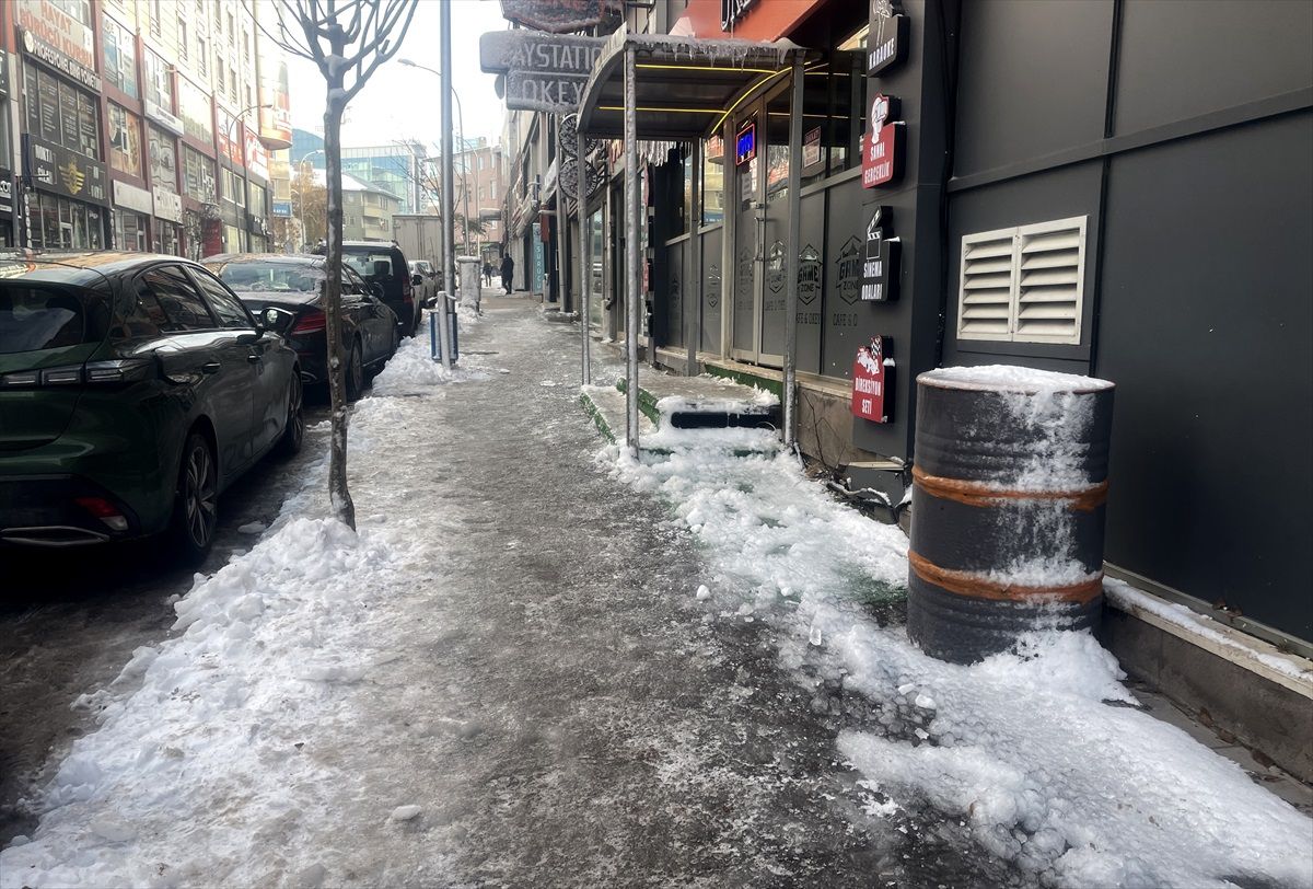 Doğu Anadolu'da Soğuk Hava Etkisi Devam Ediyor