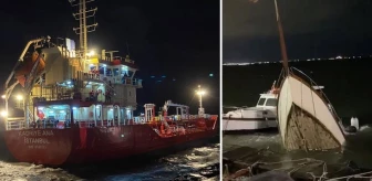 İstanbul'da fırtına hayatı felç etti: Çatılar uçtu, tekneler battı, tanker karaya oturdu