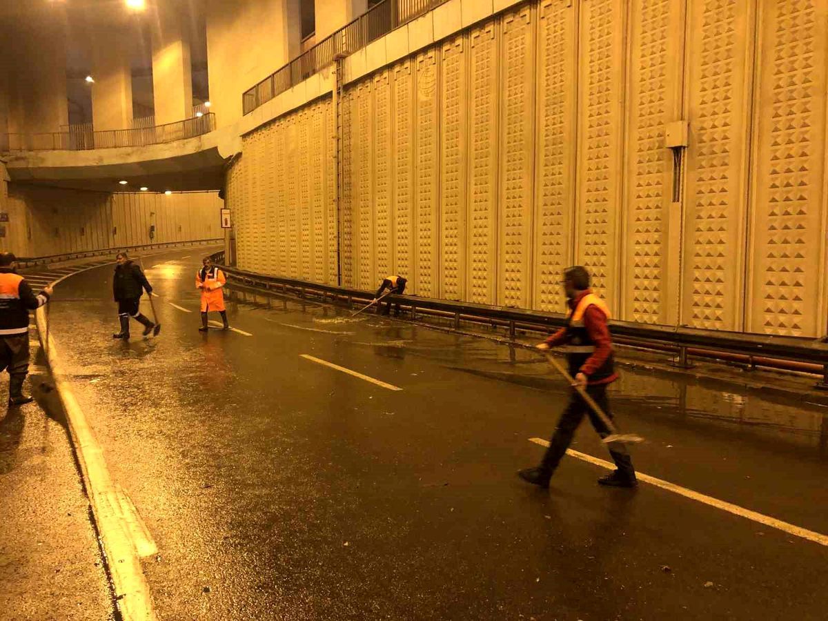 Kağıthane'de Çağlayan Alt Geçidi'ni su bastı
