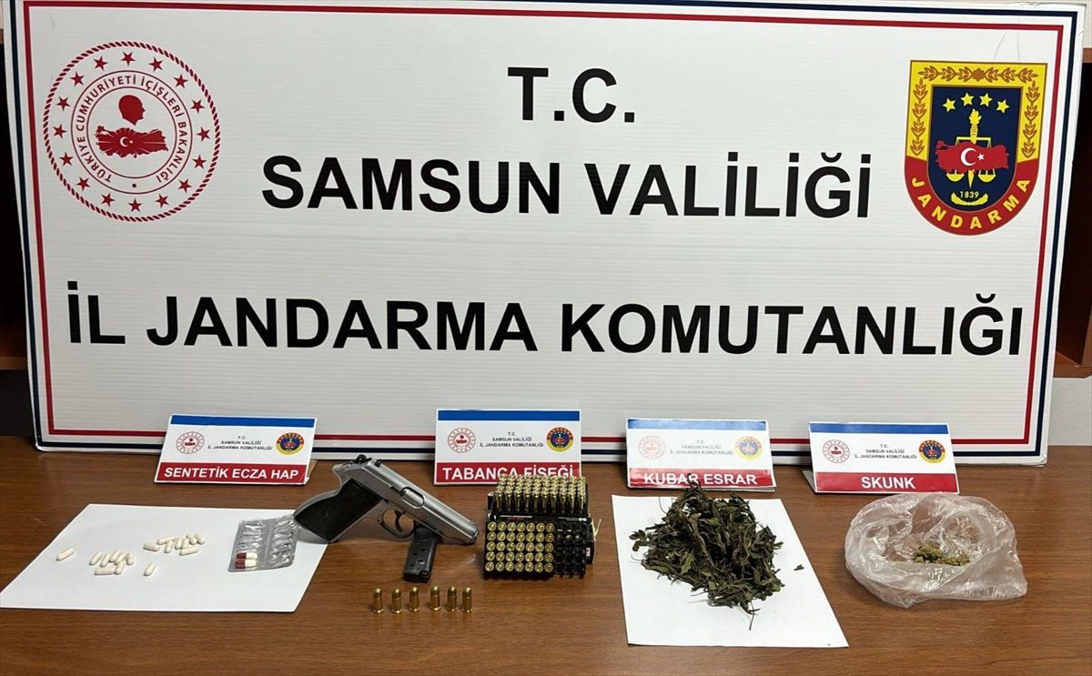 Samsun'da Uyuşturucu Ticareti Yapan 3 Kişi Yakalandı