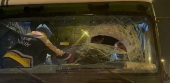 Anadolu Otoyolu'nda TIR sürücüsü demir parçasının isabet etmesi sonucu yaralandı