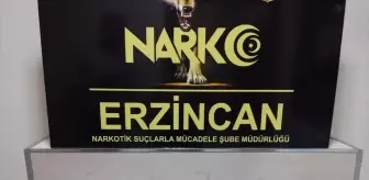 Erzincan'da Uyuşturucu Ticareti Yapan 2 Zanlı Tutuklandı