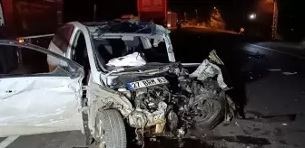 Gaziantep'te otomobil ve 2 tırın karıştığı kazada 1 kişi hayatını kaybetti