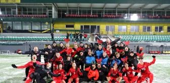 A Milli Kadın Futbol Takımı Litvanya'yı 4-0 Mağlup Etti