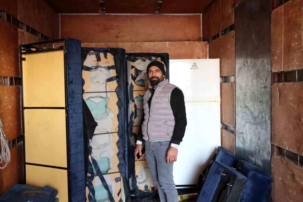 Iğdır'dan Balıkesir'e Yolculuk Yapan Nakliye Aracında Uyuşturucu Ele Geçirildi
