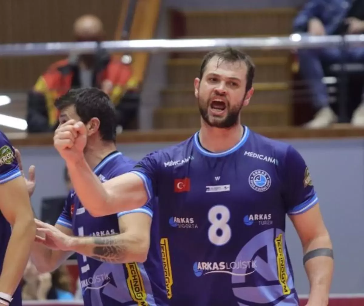 Arkas Spor CEV Kupası'nda çeyrek finale yükseldi