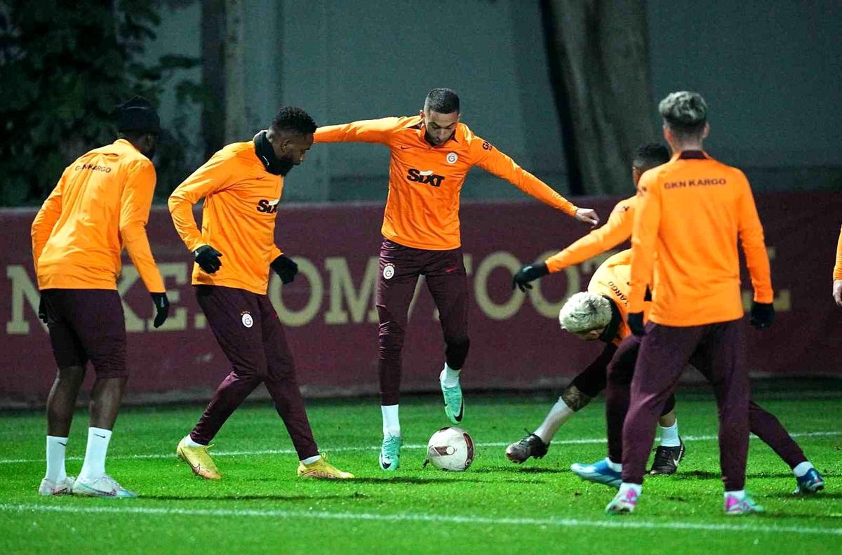 Galatasaray, Pendikspor maçı için hazırlıklarını tamamladı