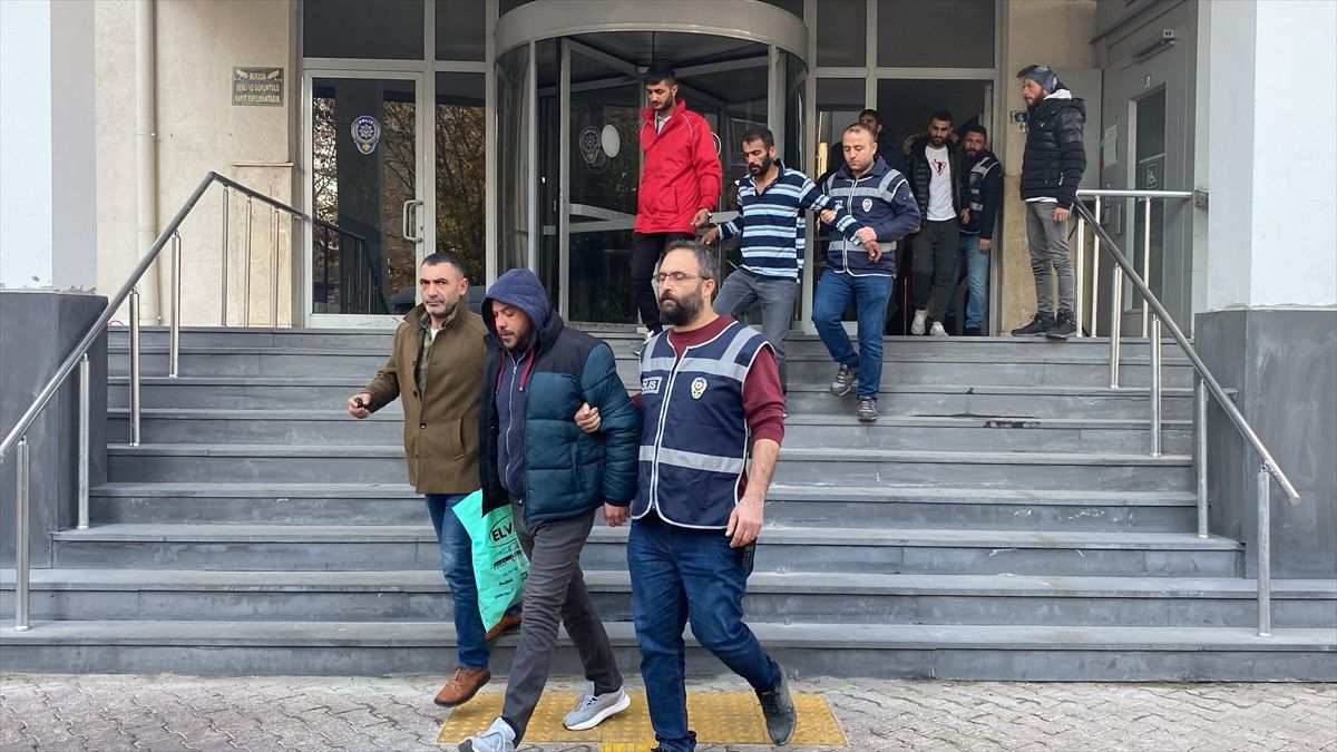 Kayseri'de hırsızlık suçundan aranan şahıs yakalandı