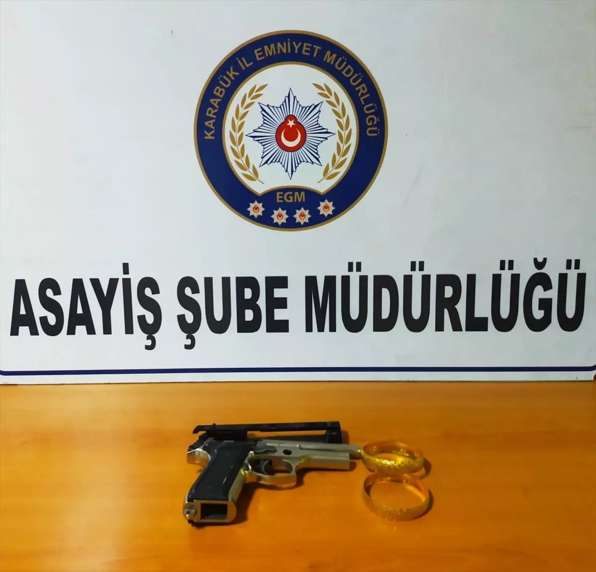 Karabük'te Hırsızlık Şüphelileri Tutuklandı