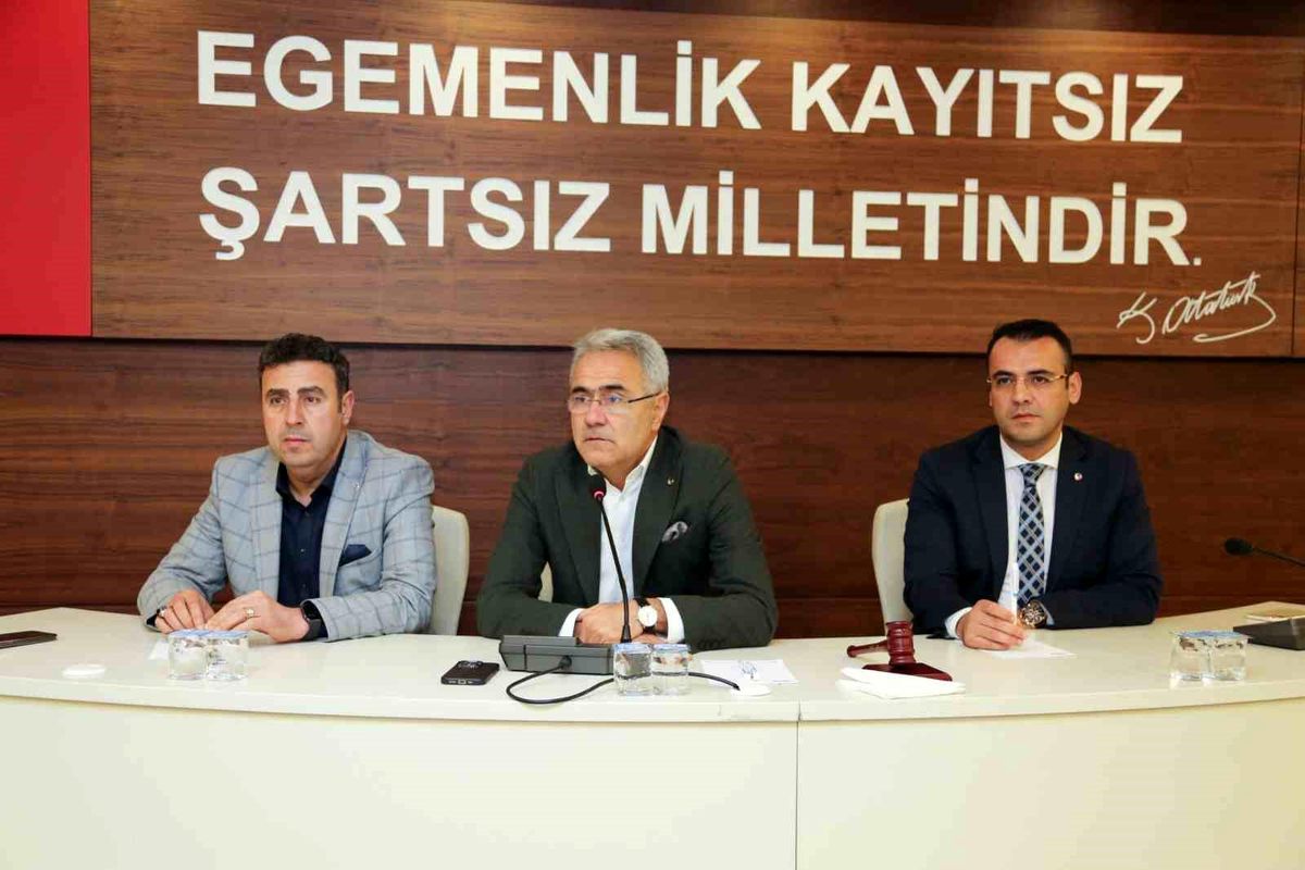 Sivas Ticaret ve Sanayi Odası, Vakıf Kiracılarının Sorunlarını Görüştü