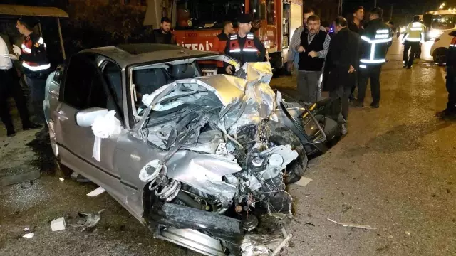 AK Parti Artvin Gençlik Kolları Başkanı trafik kazasında hayatını kaybetti AK Parti Artvin Gençlik Kolları Başkanı trafik kazasında hayatını kaybetti