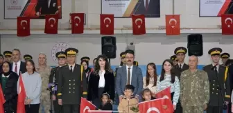 Malatya'dan gelen 2. Ordu Komutanlığı Bandosu Şemdinli'de konser verdi