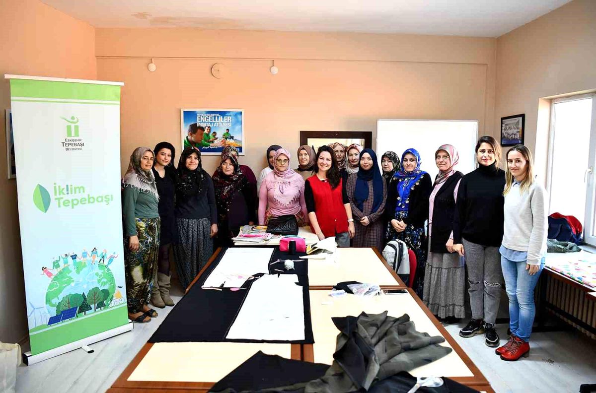 Tepebaşı Belediyesi İklim Sözcüleri, Belde Evleri'nde kadın kursiyerlerle buluştu