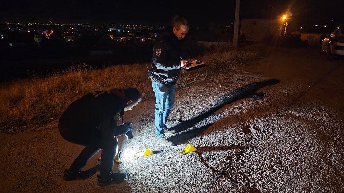 Çorum'da pompalı tüfekle sokakta ateş eden çocuklar gözaltına alındı