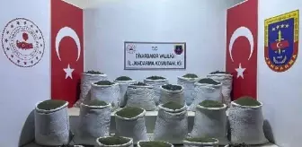 Diyarbakır'da 1 ton 148 kilo esrar ele geçirildi