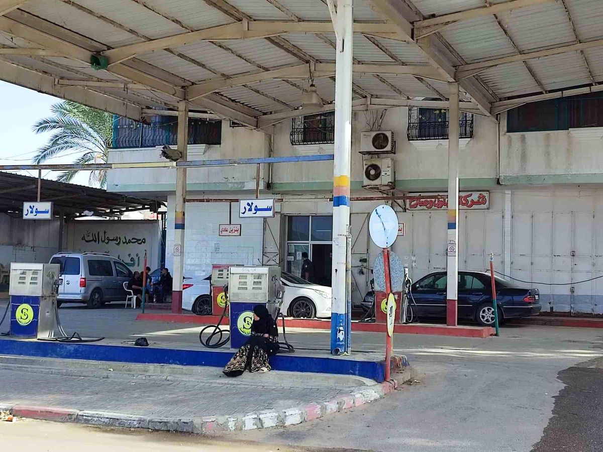 Gazze Şeridi'nde Gaz Krizi: Filistinliler Uzun Kuyruklar Oluşturuyor