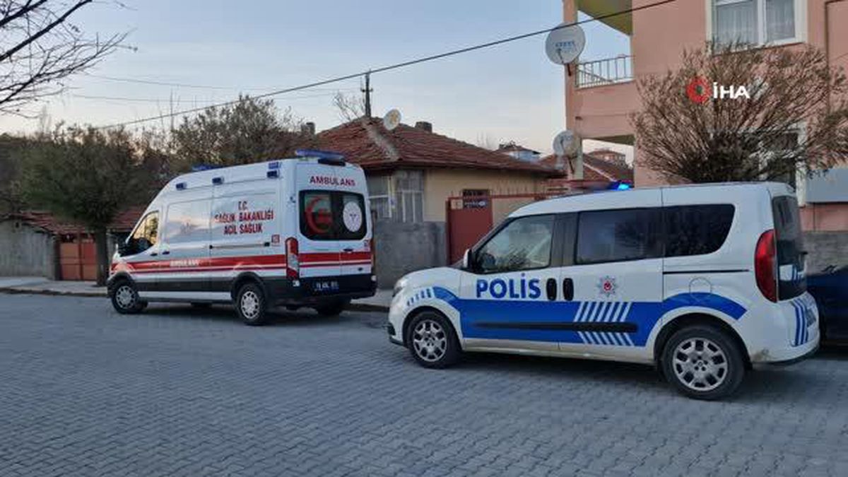 Çorum'un Alaca ilçesinde bir kişi evinde ölü bulundu