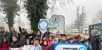 Gölyaka'da öğrenciler 100 fidanı toprakla buluşturdu