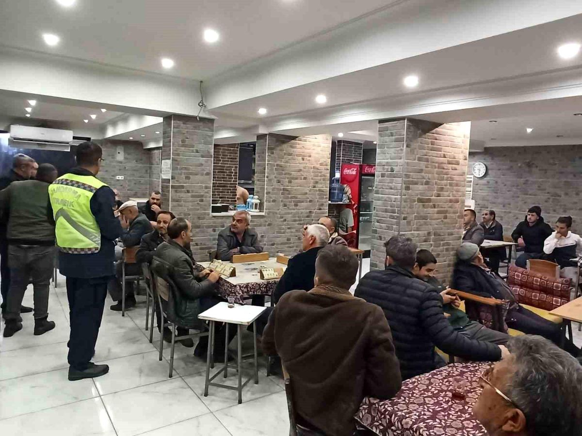 Aydın İl Jandarma Komutanlığı Traktör ve Motosiklet Sürücülerine Eğitim Verdi