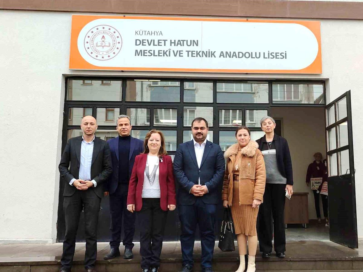 Kütahya Organize Sanayi Bölgesi, Mesleki ve Teknik Anadolu Liseleri Mezunlarını Sanayiye Kazandırmak İçin Proje Başlattı