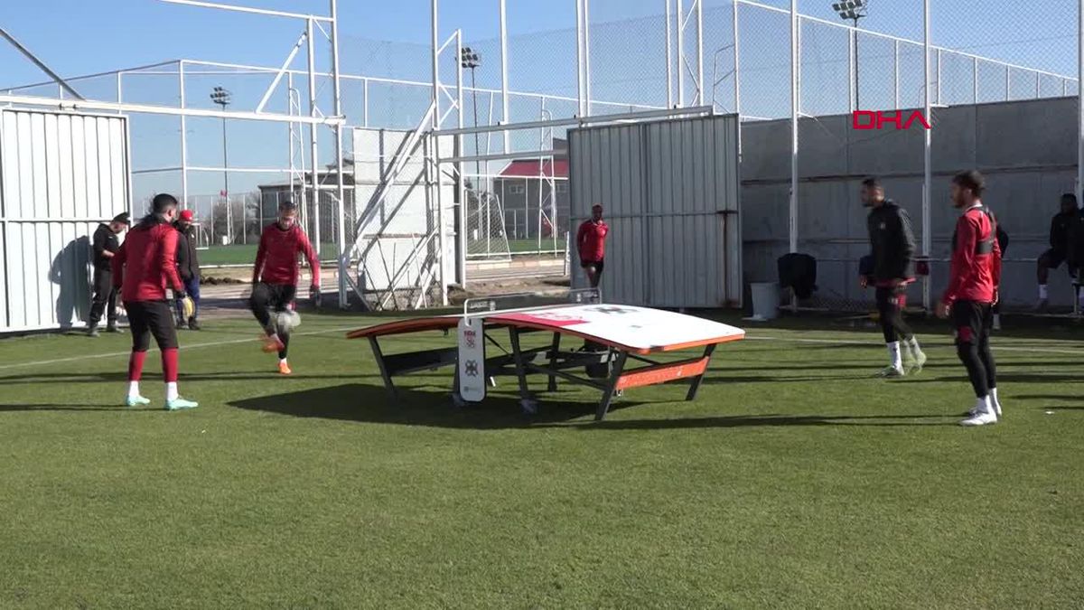Sivasspor, Fenerbahçe maçının hazırlıklarını sürdürüyor