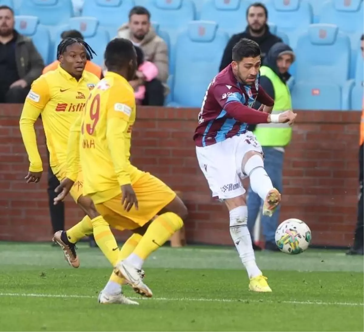 Trabzonspor, Kayserispor'u ağırlıyor