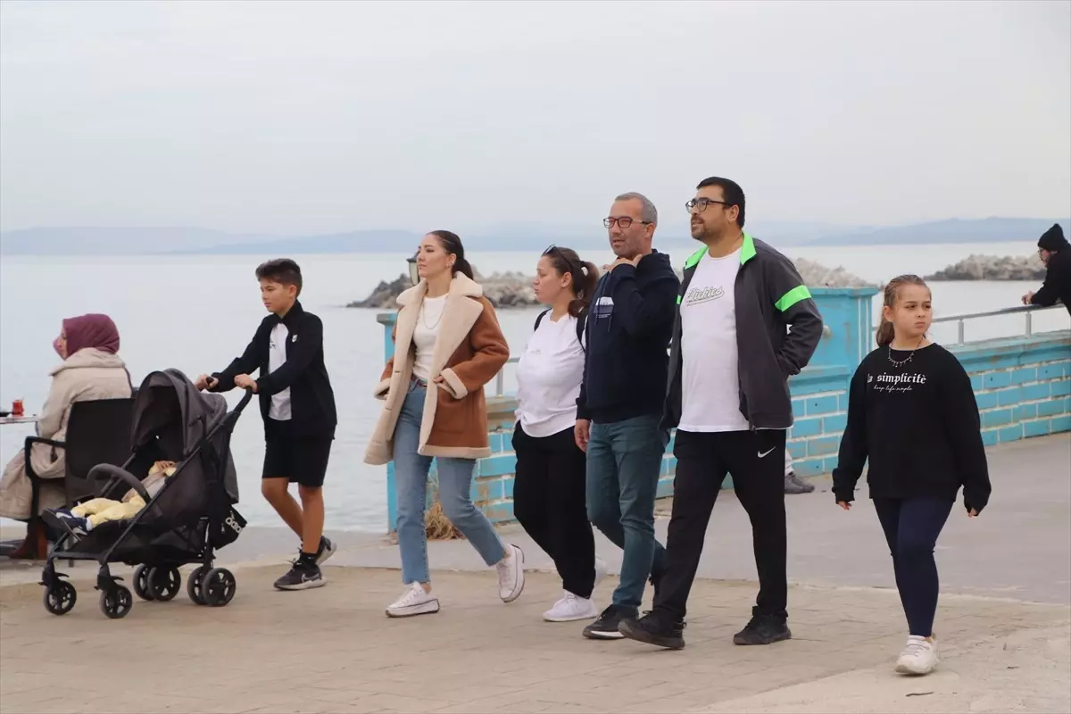 Akçakoca'da Hafta Sonu Turizm Hareketliliği