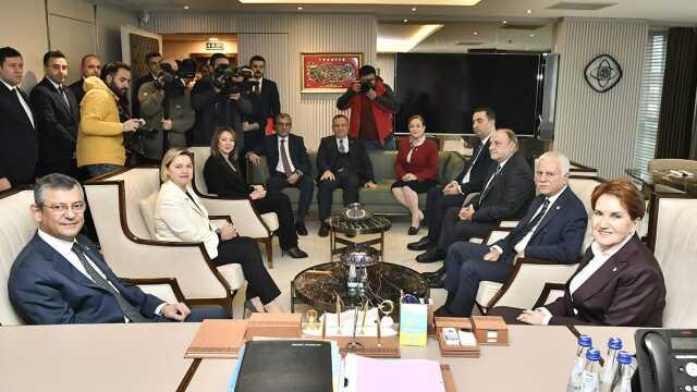 CHP ve İYİ Parti ittifak görüşmeleri devam ediyor