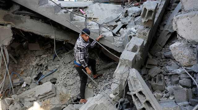 Filipinler beşik gibi sallanıyor! 7 büyüklüğünde bir deprem daha meydana geldi Filipinler beşik gibi sallanıyor! 7 büyüklüğünde bir deprem daha meydana geldi