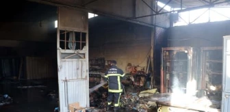 Kayseri'de çelik kapı üretimi yapan işletmede yangın çıktı