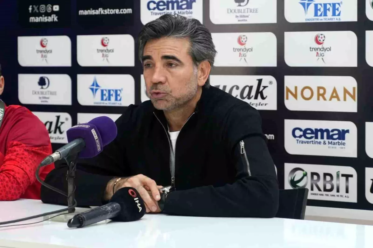 Manisa Futbol Kulübü-Altay Maçının Ardından Teknik Direktörler Açıklamalarda Bulundu