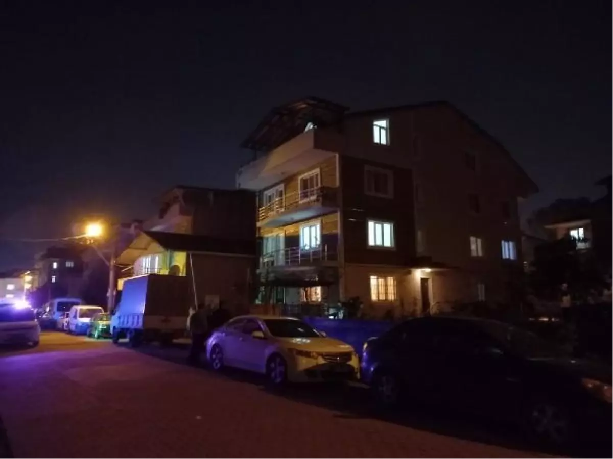 İzmit'te Tartışma Sonucu Tabanca İle Vurulan Damat ve Kardeş Yaralandı